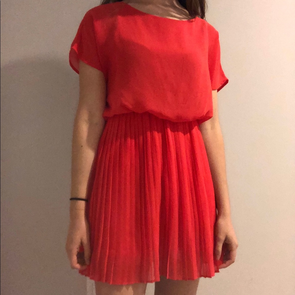 Forever 21 Flowy Red Dress With a Pleated Skirt
